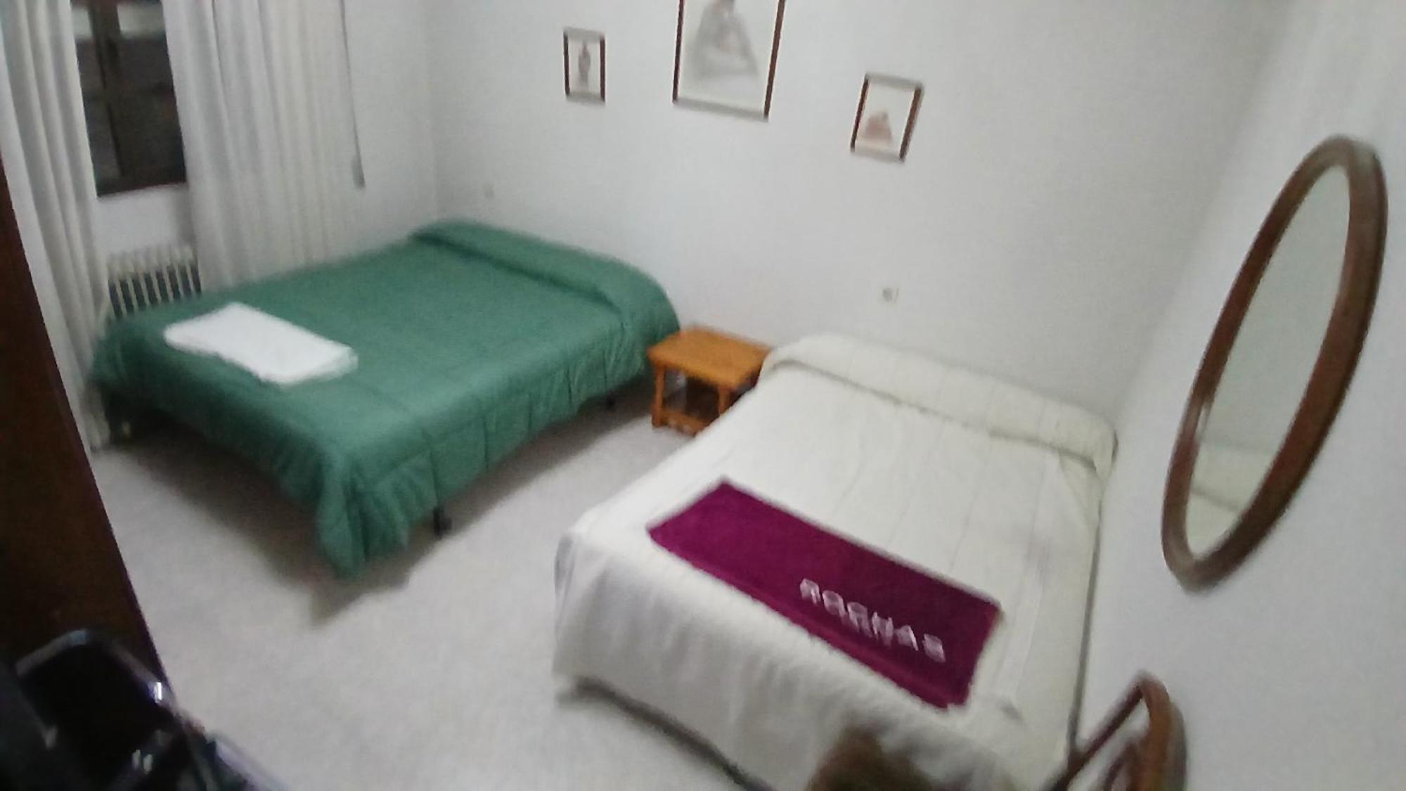 Habitacion Privada Familiar Toledo Buitenkant foto