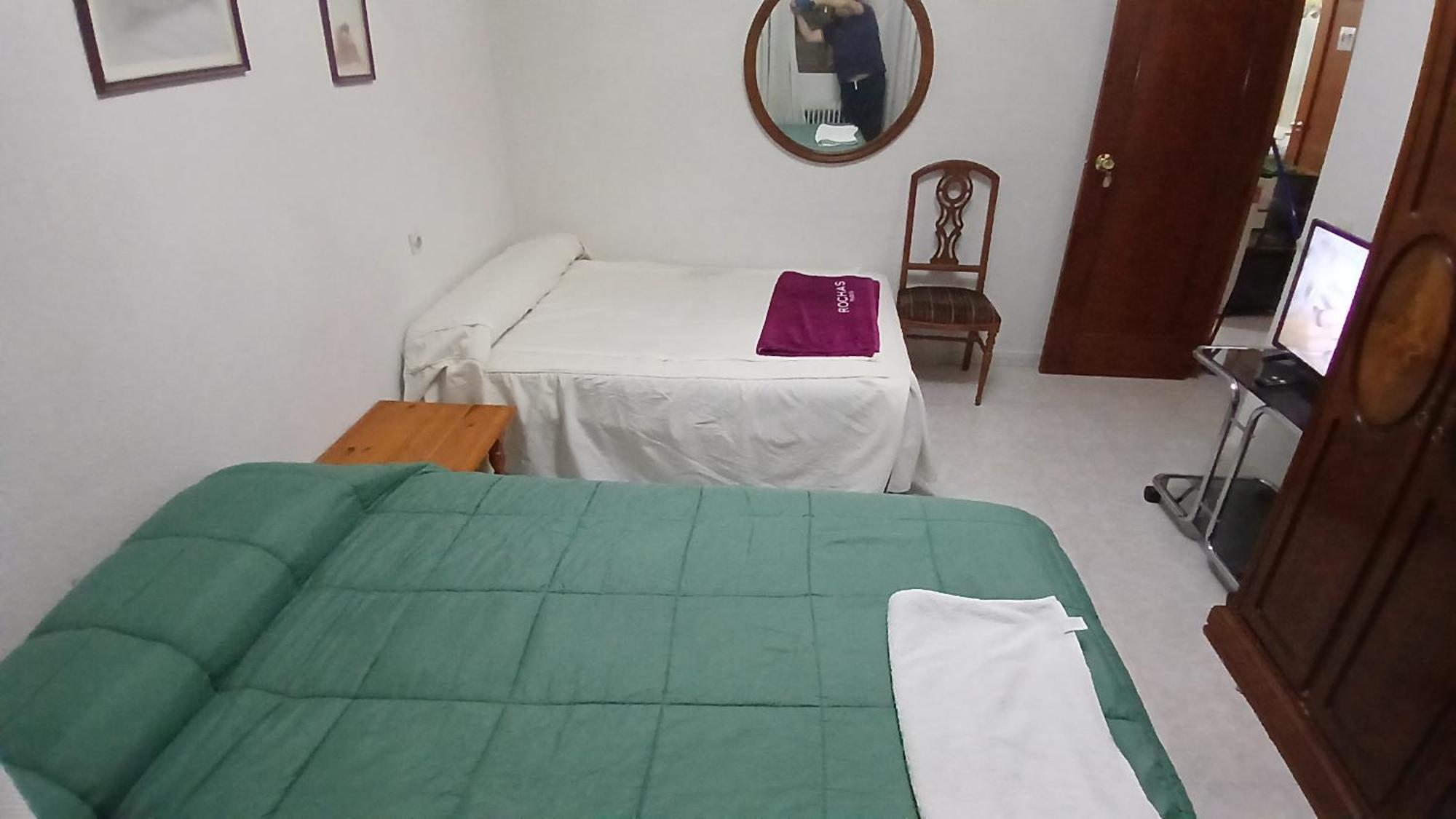 Habitacion Privada Familiar Toledo Buitenkant foto